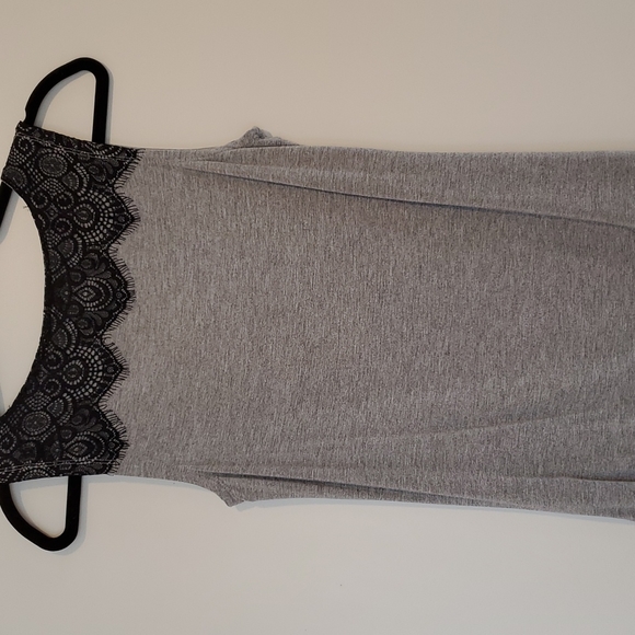 Top - Picture 2 of 3